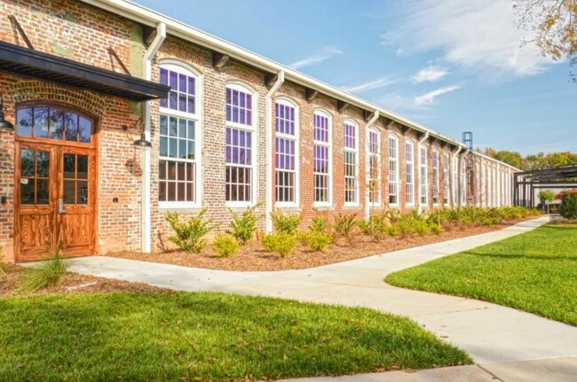 Photo - Waxhaw Mills Apartments
