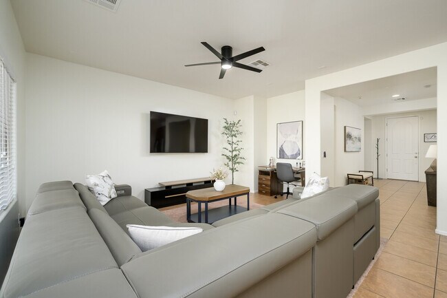 Photo - 5534 W Andrea Dr Unit ID1255467P