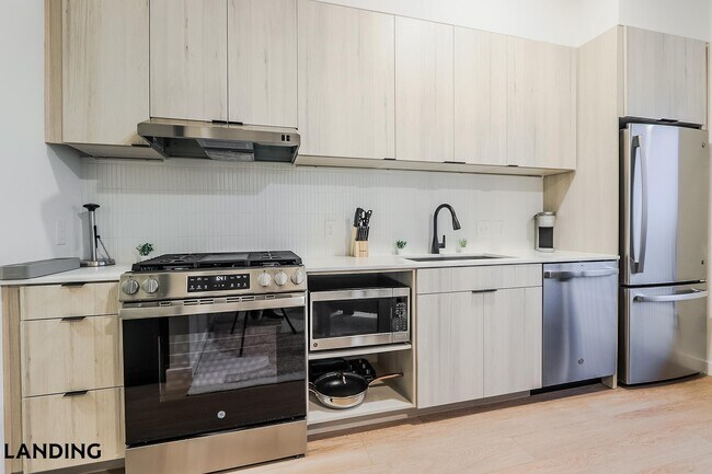 Photo - 2623 Keene St Unit 533