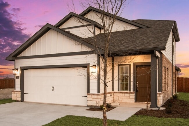 Building Photo - 120 Cranz Farm Dr