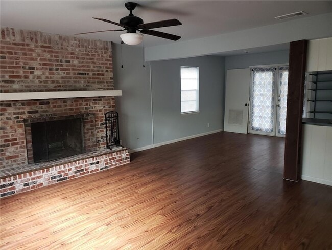Photo - 2212 Lanier Dr Unit A