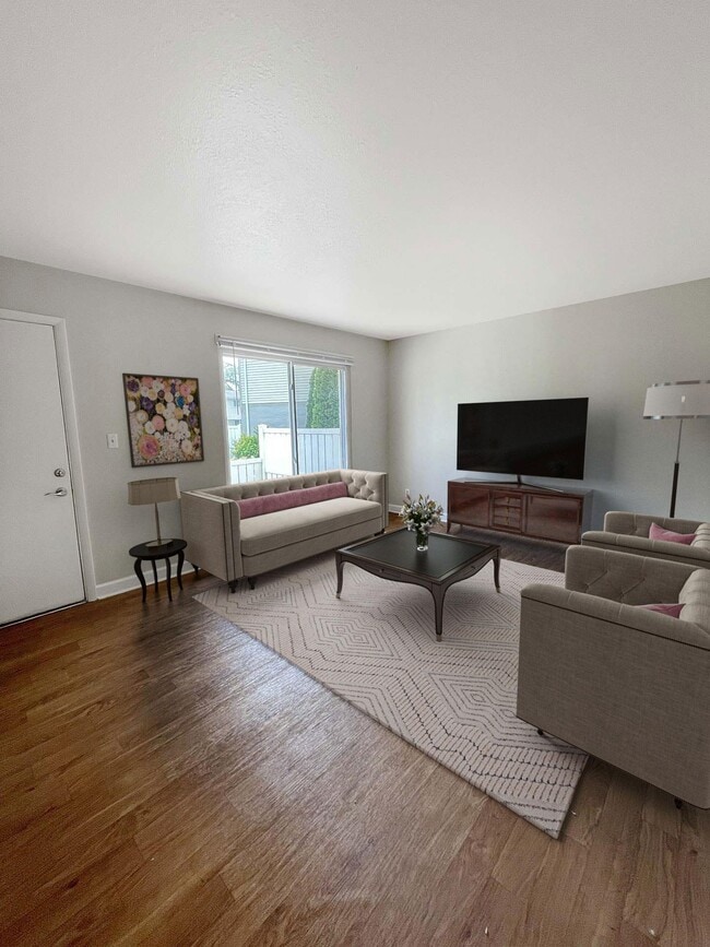 Building Photo - Coolidge Place Townhomes