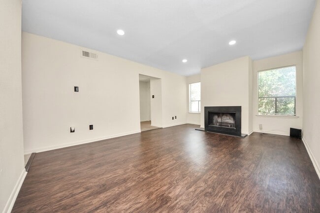 Photo - 9001 Imogene St Unit A
