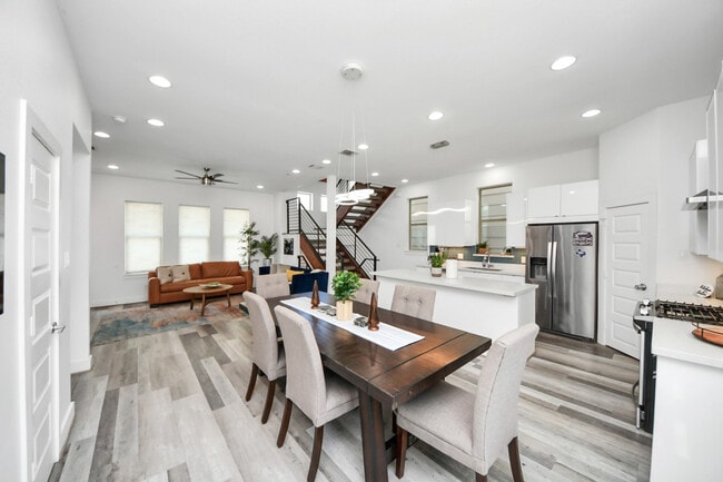 Photo - 3014 McKinney St Unit SI ID1583915P
