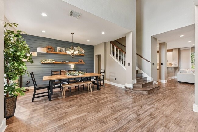 Photo - 3219 Ash Glen Ln