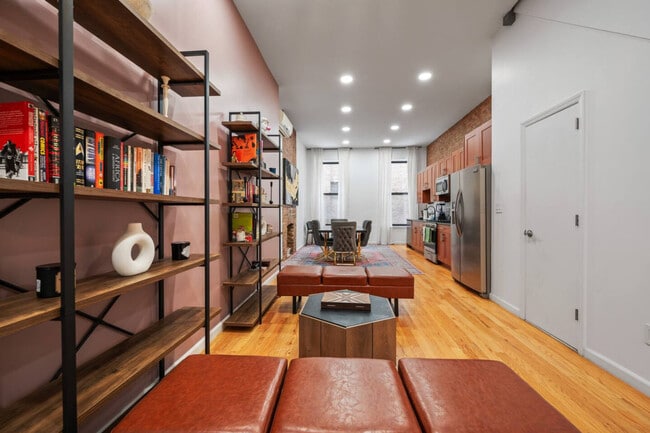 Photo - 283 Pleasant Ave Unit ID1316446P