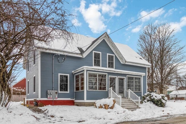 Building Photo - 2 Elmwood St