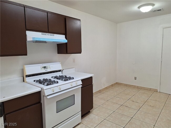 Photo - 6424 Hayden Peak Ln