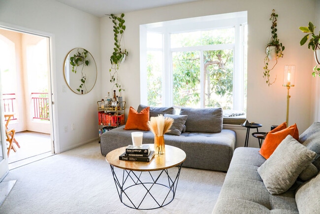 Photo - 2419 Fifth Ave Unit ID1335159P