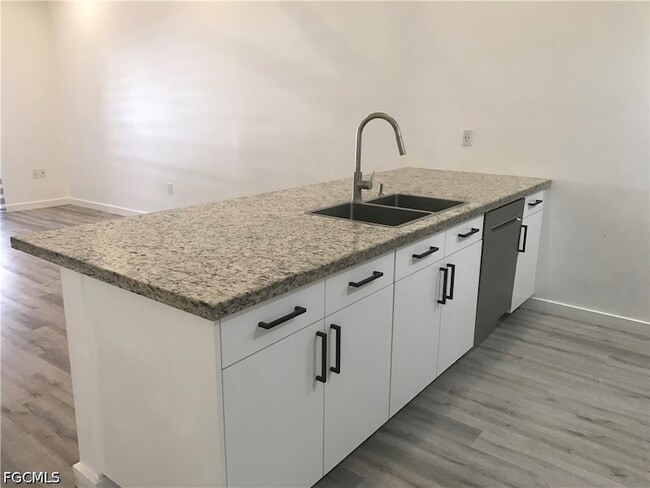 Photo - 1706 NW 5th St