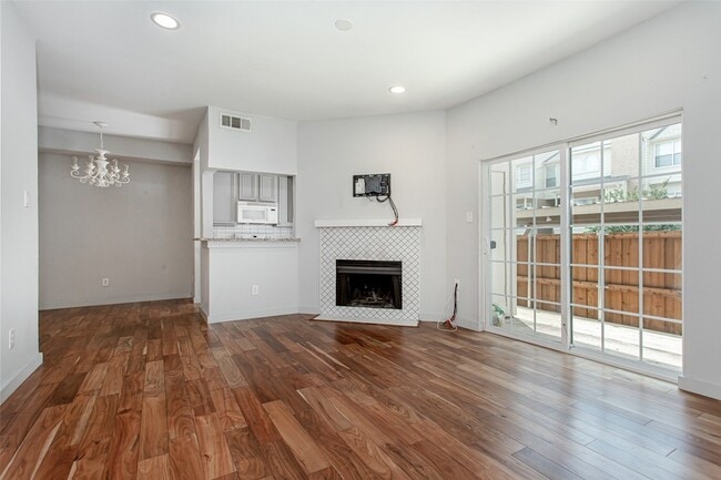 Photo - 6210 Oram St Unit 5