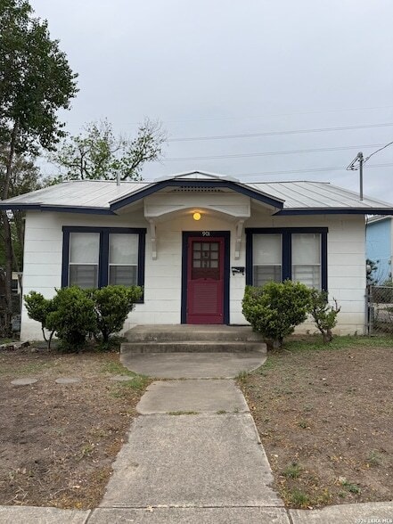 Building Photo - 901 Ripley Ave