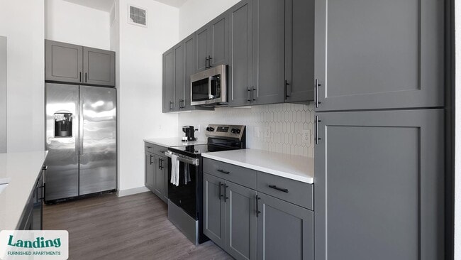 Photo - 3706 Goodwin Ave Unit 158