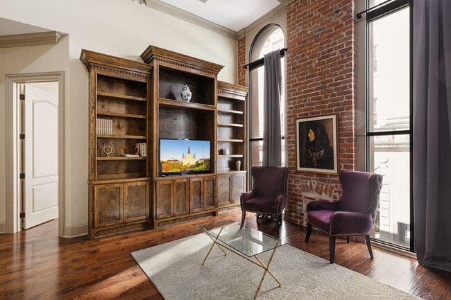 Building Photo - 30 Baronne St Unit ID1267008P