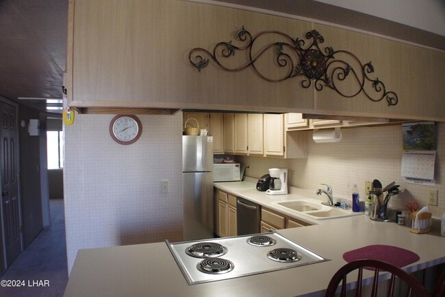 Photo - 1989 Mesquite Ave Unit 68