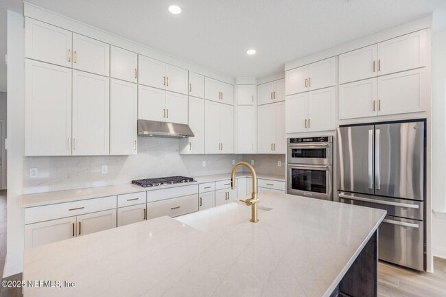 Photo - 174 Pine Leaf Dr