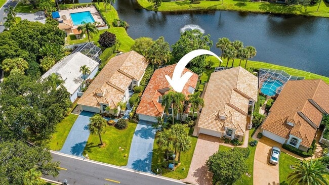 Photo - 6866 Briarlake Cir