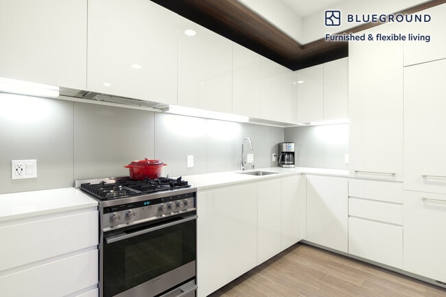 Photo - 39 Tehama St Unit FL2-ID253