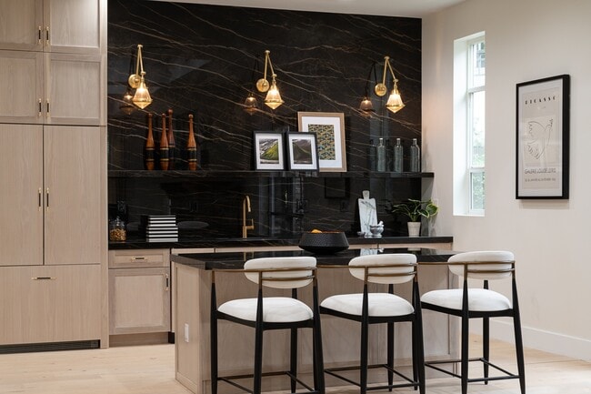 Photo - Atrio Burbank Apartments