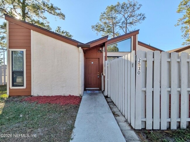 Photo - 2530 Whispering Woods Blvd