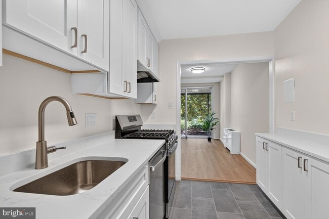 Photo - 10500 Rockville Pike Unit G17