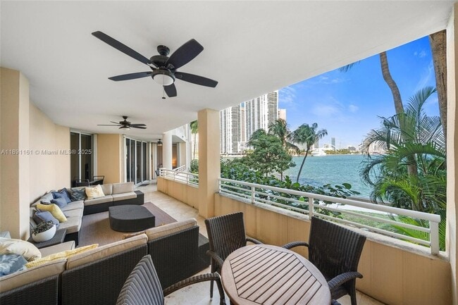Photo - 848 Brickell Key Dr Unit 201