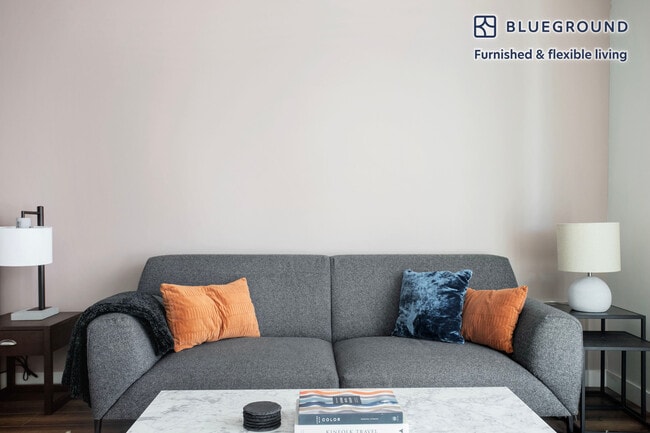 Photo - 1818 N Cherokee Ave Unit FL3-ID1197