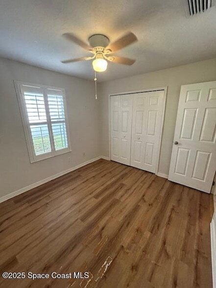 Photo - 973 Somerset Ln