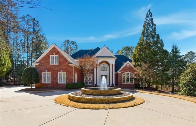 Building Photo - 6335 Howell Cobb Ct