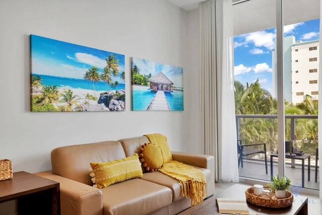 Building Photo - 777 N Ocean Dr Unit ID1227216P