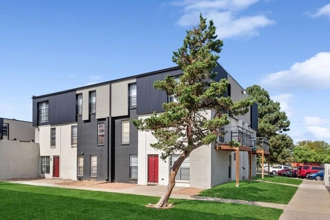 Photo - Villages at Gateway