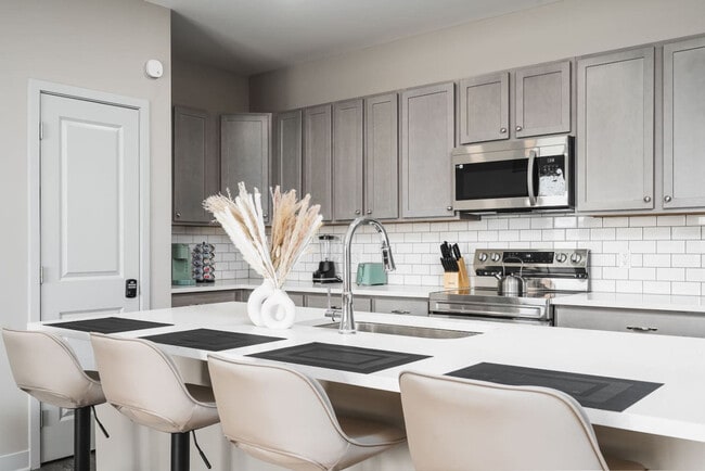 Photo - 5825 Sunset Wy Unit ID1228653P