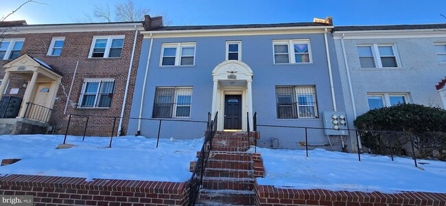 Photo - 1255 Meigs Pl NE