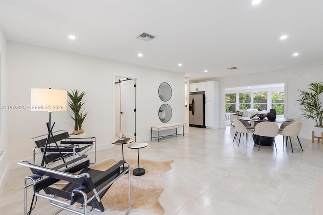 Photo - 1341 SW 10th St