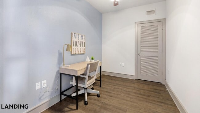 Photo - 4689 Mustang Pkwy Unit 5201