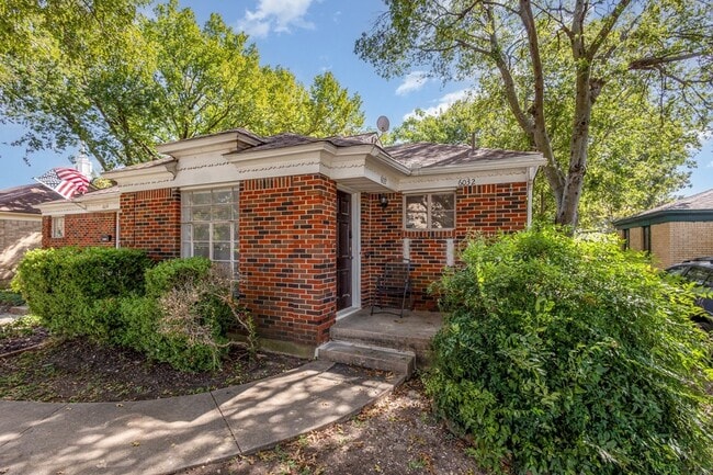 Building Photo - 6032 Marquita Ave