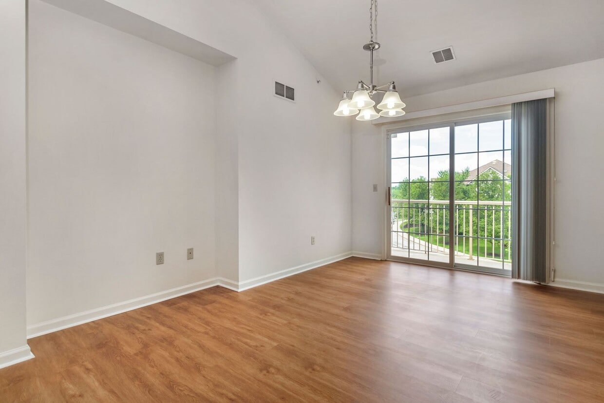 Floor Plan - Azalea III End 2 Car Premium (LVT only)