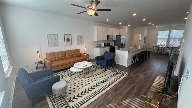 Photo - 153 Roxanne Dr Unit ID1344198P