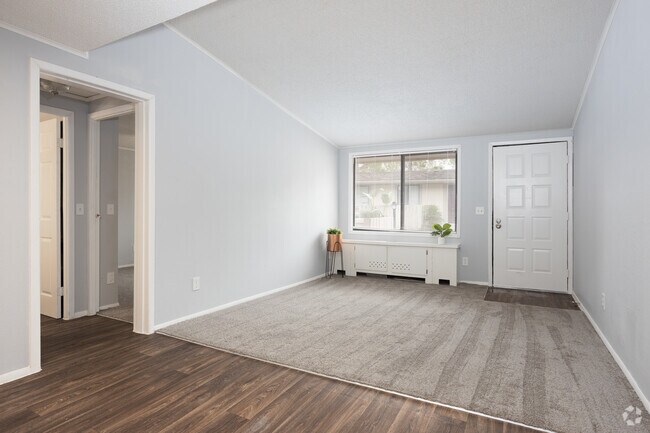 1BR, 1BA - 576SF - Blueberry Hill