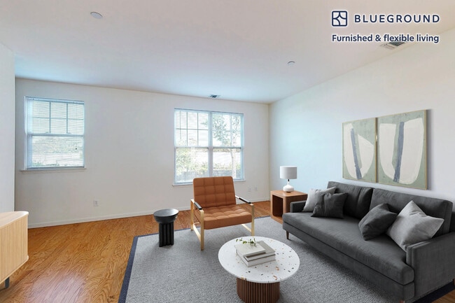 Building Photo - 998 Stewart Ave Unit SI FL1-ID2403A