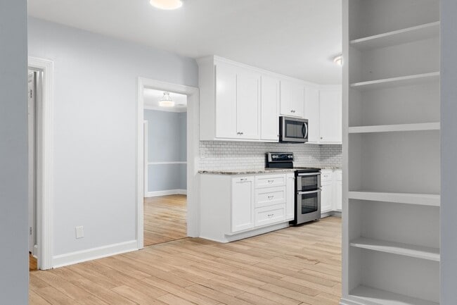 Photo - 1215 Trotwood Ave