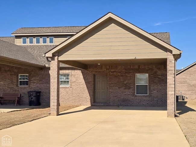 Building Photo - 4804 Antosh Cir