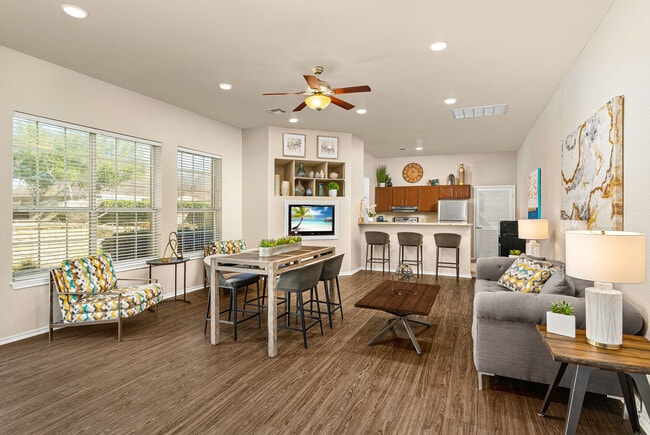 Photo - Stoneybrook Apartments & Townhomes