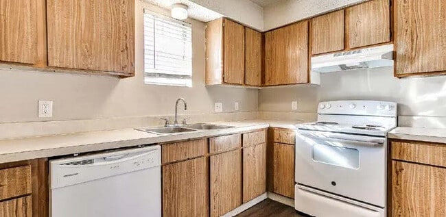 Photo - Park Place Apartments