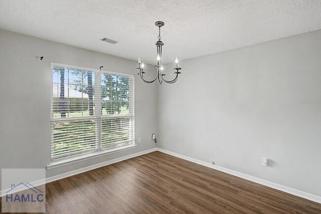 Photo - 1110 Cornett Ct