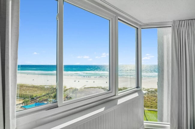 Photo - 8817 S Thomas Dr Unit FL6-ID1354994P