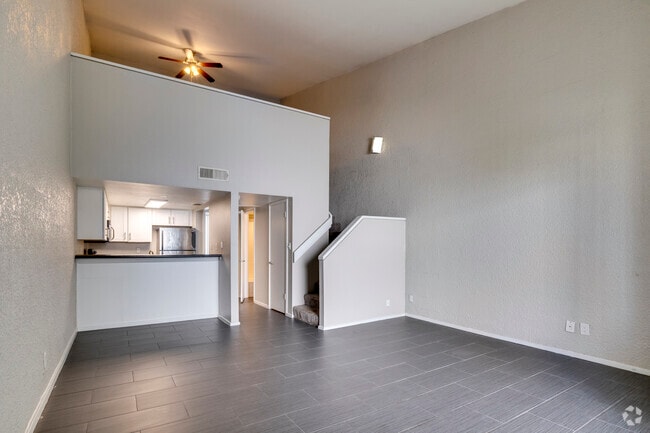 Living Room - 2BR, 2BA - 1,100SF - The Loft - Portola Biltmore