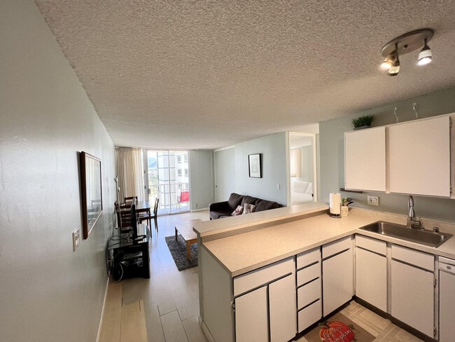 Photo - 2452 Tusitala St Unit ID1327721P