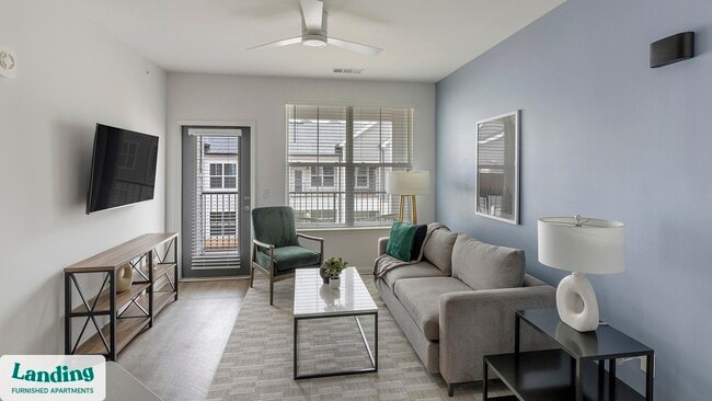 Building Photo - 560 Jack Clift Blvd Unit 1322.1412859