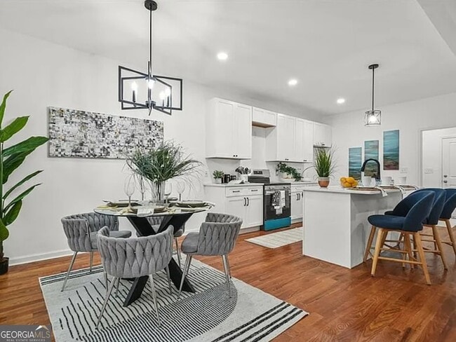 Photo - 3925 Pineshore Cir